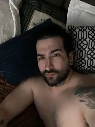OnlyFans account  erickv89 header 2