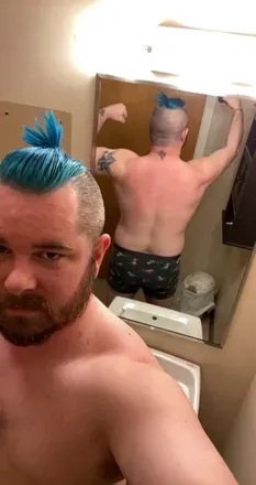 OnlyFans cuenta dadbod2188 header 2