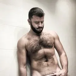 OnlyFans account  leogrin avatar 1