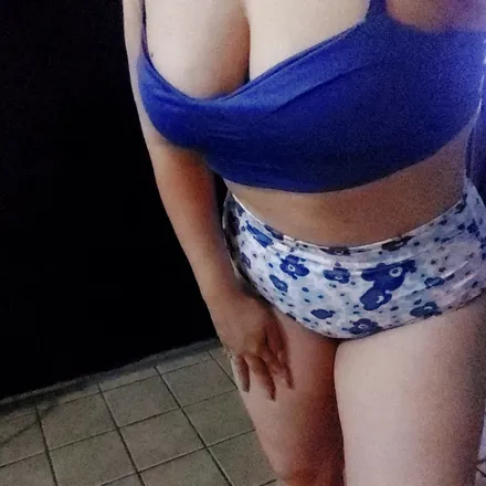 OnlyFans cuenta bubblicious66 header 2