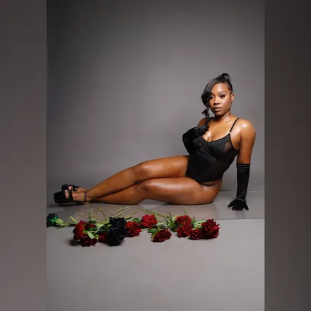 OnlyFans cuenta bambithedoll header 2