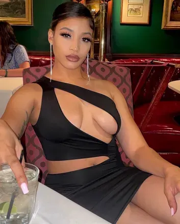 OnlyFans cuenta thee_only_jus_ash avatar 1