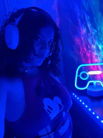 OnlyFans cuenta u133057151 header 2