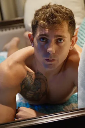 OnlyFans cuenta u185936825 header 2
