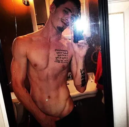 OnlyFans cuenta movez20 avatar 1