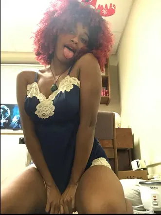 OnlyFans cuenta mochamonsterxoxo avatar 1