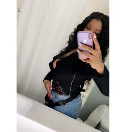 OnlyFans cuenta prettymixxxedprincessa avatar 1
