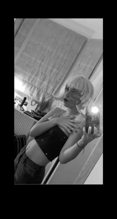 OnlyFans cuenta alice_alice2002 header 2