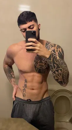 OnlyFans of oliiver_alphha