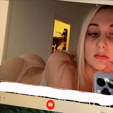 OnlyFans cuenta mikaylapaigee header 2