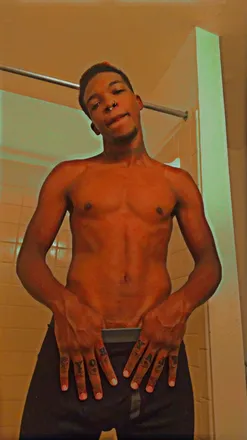 OnlyFans cuenta playboy_tonio76 header 2