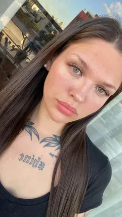 OnlyFans cuenta zoepratt avatar 1