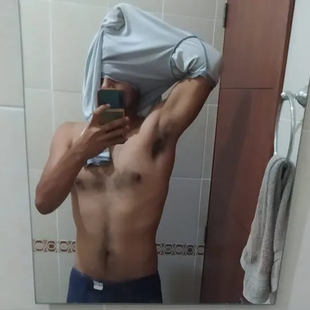 OnlyFans cuenta ivanplayboy11 header 2