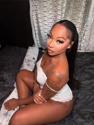 OnlyFans cuenta j.parisx avatar 1