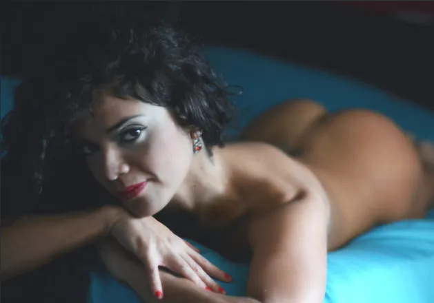OnlyFans cuenta sofia_missbrunette header 2