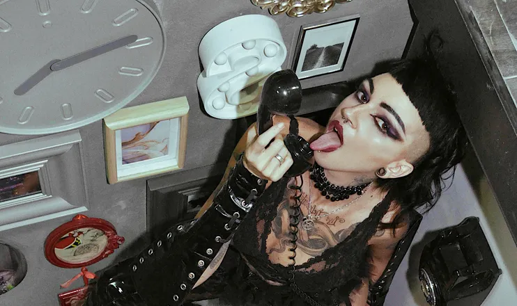 OnlyFans cuenta bitchwitch23 header 2