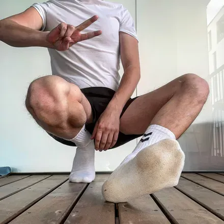 OnlyFans account  goodsocks2303 avatar 1