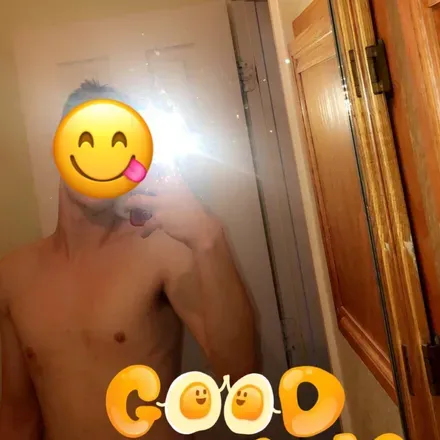 OnlyFans account  creambone avatar 1