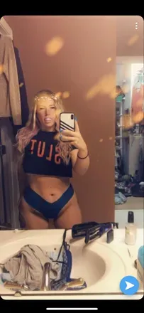OnlyFans cuenta dagermanmilf avatar 1