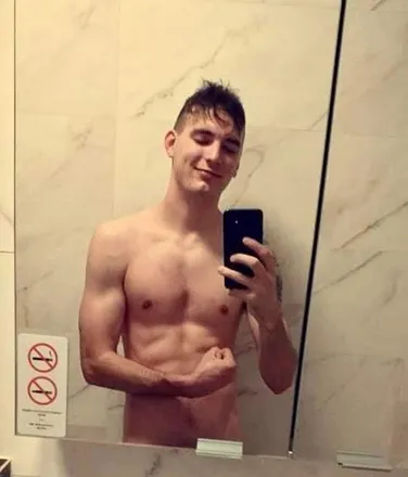 OnlyFans cuenta whiskeyman7 header 2