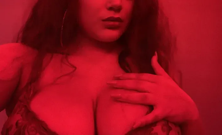 OnlyFans cuenta jadesapphire01 avatar 1