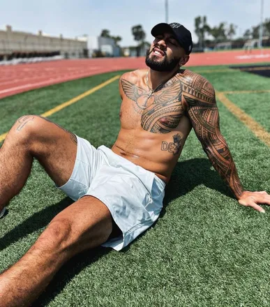 OnlyFans cuenta jarlinbenez header 2