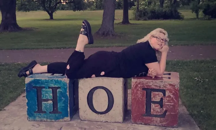OnlyFans cuenta alie_carroll header 2