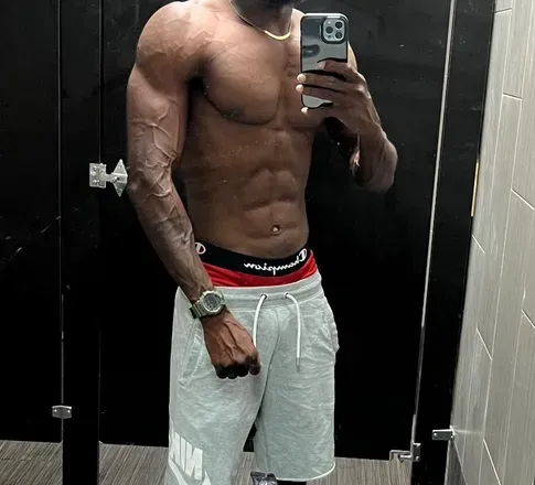 OnlyFans cuenta wombturner007 avatar 1