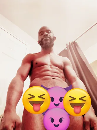OnlyFans account  mrsavage40 header 2