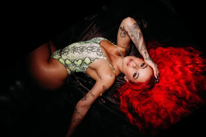 OnlyFans account  tinzeofficial header 2