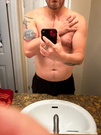 OnlyFans cuenta nerd_daddy87 avatar 1