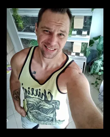 OnlyFans cuenta u261973210 avatar 1