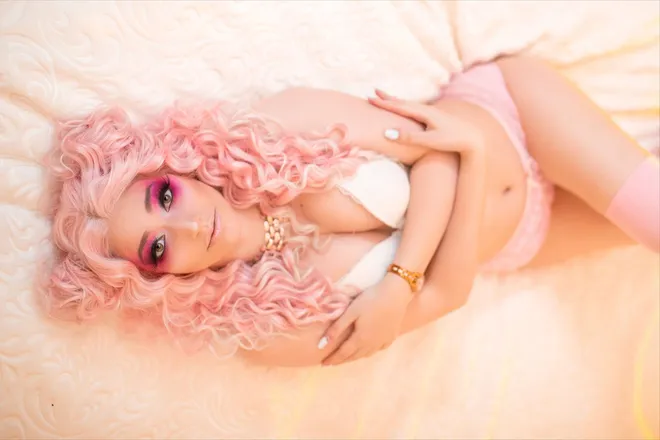 OnlyFans cuenta bloodynyuu header 2