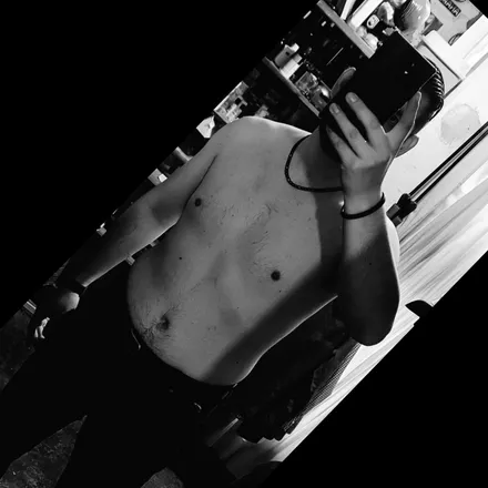 OnlyFans cuenta m4n1qui header 2