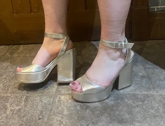 OnlyFans cuenta deezfeet3576 avatar 1