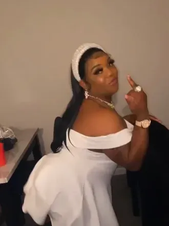 OnlyFans account  theoneandonlyqueenchelle avatar 1