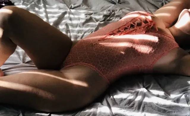 OnlyFans account  thatbitchmolly header 2
