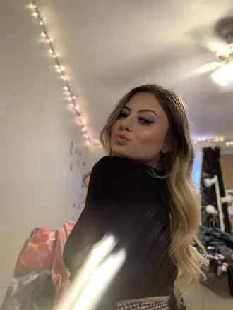 OnlyFans cuenta vicka_08 header 2