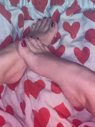 OnlyFans account  nobusinessliketoebusines header 2