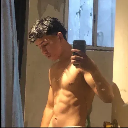 OnlyFans cuenta valentinee18 avatar 1