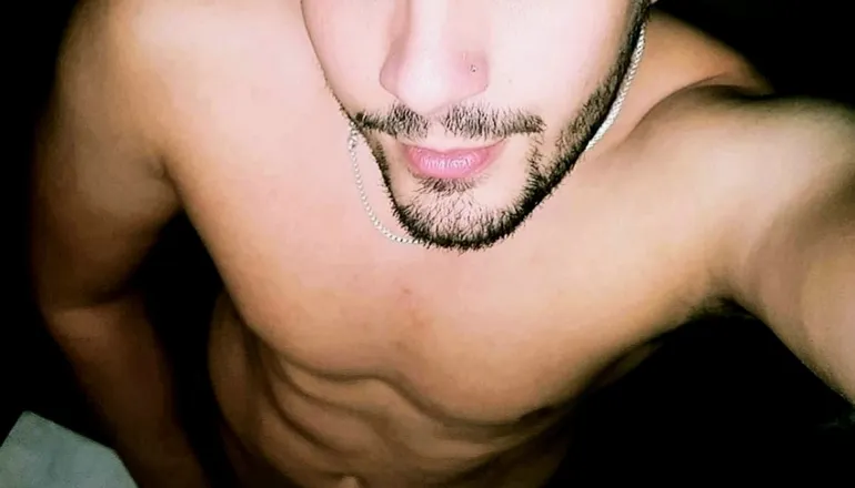 OnlyFans cuenta reyhot1 header 2