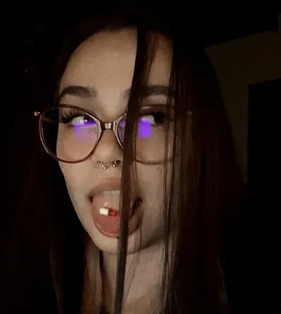 OnlyFans cuenta little_sara avatar 1