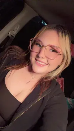 OnlyFans cuenta c0m4bunnie1122 avatar 1