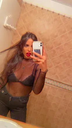 OnlyFans account  only.simone avatar 1