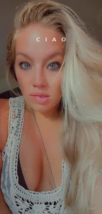 OnlyFans account  lips89 header 2