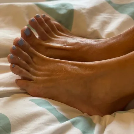 OnlyFans cuenta feetfivestars header 2