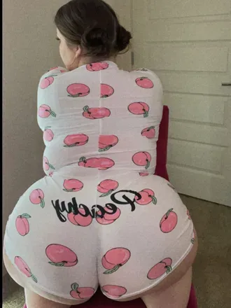 OnlyFans cuenta peachesandkreme avatar 1
