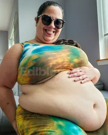 OnlyFans cuenta edibleemma avatar 1