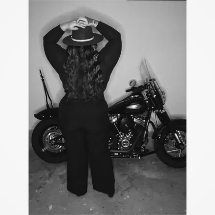 OnlyFans cuenta motomistressmya header 2