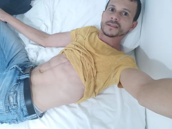 OnlyFans cuenta thesebasfriends header 2